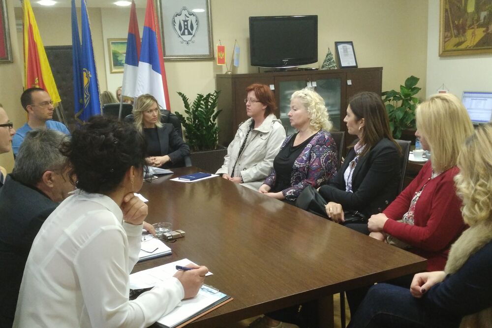 škola, Igalo, Foto: Slavica Kosić