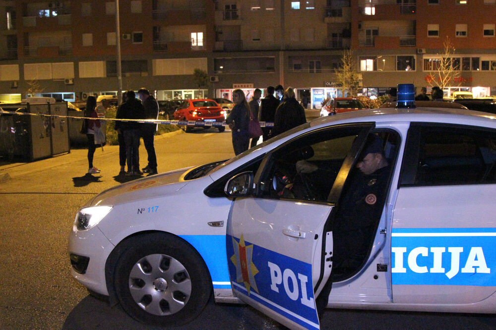 Lazar Aković napad, Foto: Filip Roganović