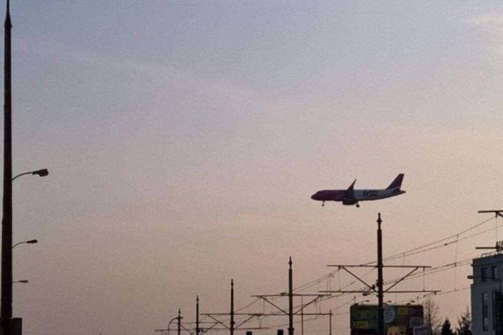 AVION, Foto: Twitter