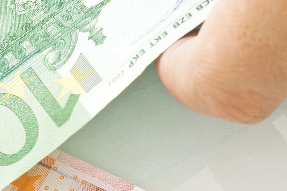 novac, plata, Foto: Shutterstock.com