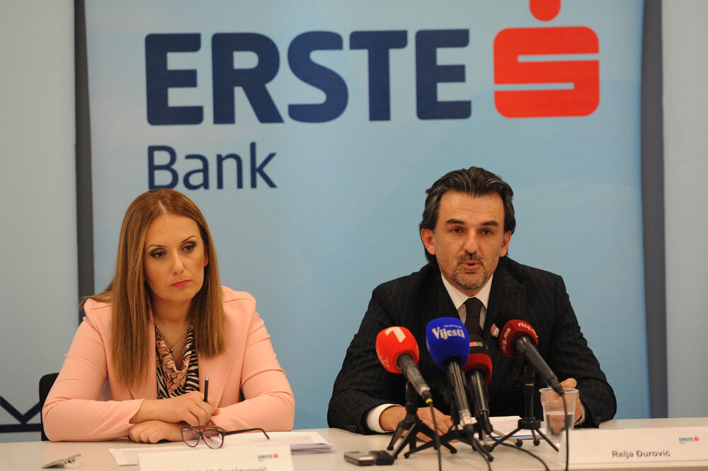 Erste banka, Relja Đurović, Danijela Vukoslavović, Foto: Savo Prelević