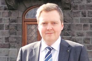 Premijera Islanda pozivaju da podnese ostavku zbog izbjegavanja...