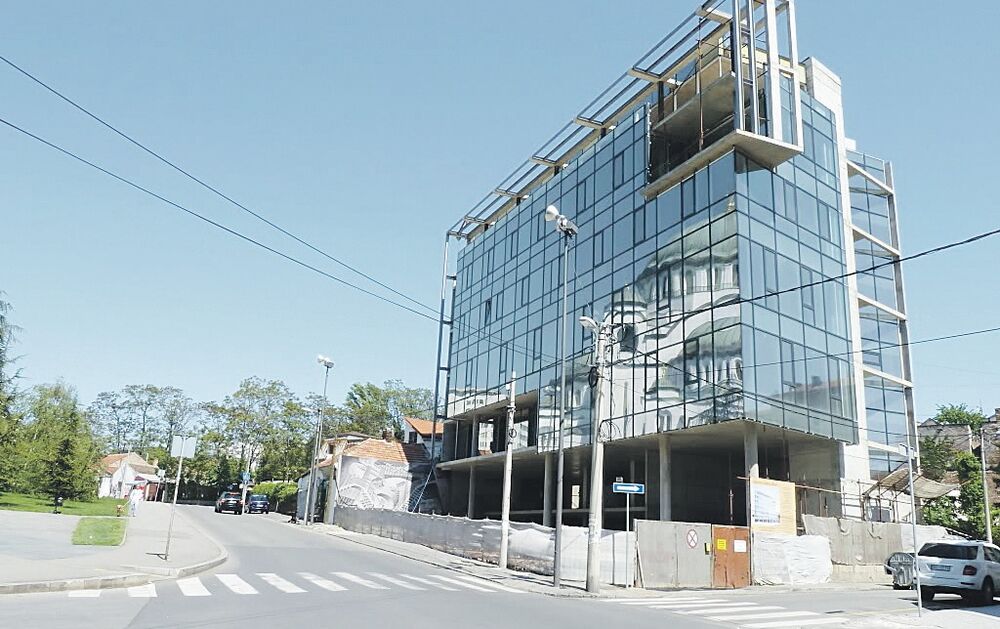 Duško Filipovski, Beograd (Novine)