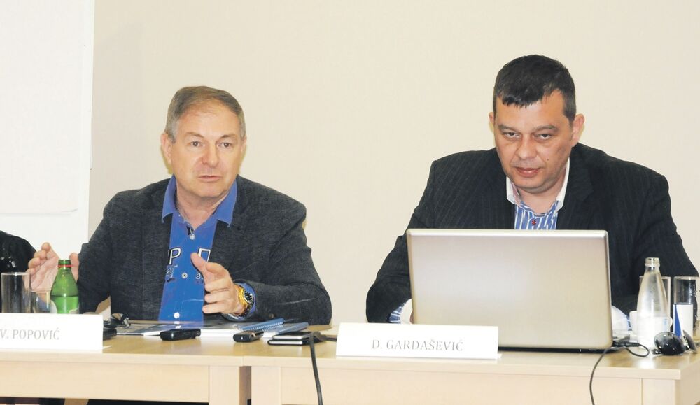 Vladislav Popović Dejan Gardašević