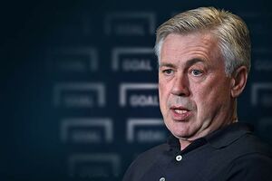 Anćelotijevo poređenje startnih postava: Barsa u prednosti u...