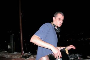 Legendarni DJ Boža Podunavac nastupa u Podgorici