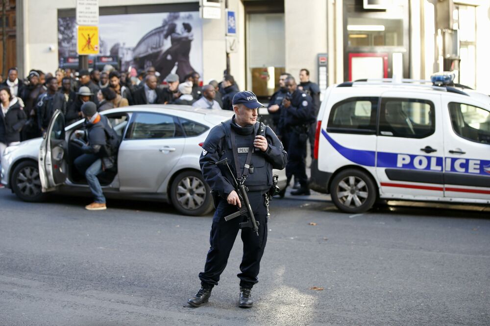 Pariz, policija, Foto: Reuters