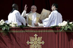 Papa: Oružjem ljubavi protiv slijepog i brutalnog nasilja