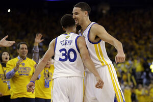 Golden  Stejt moćan protiv Klipersa, Juti obračun za plej-of