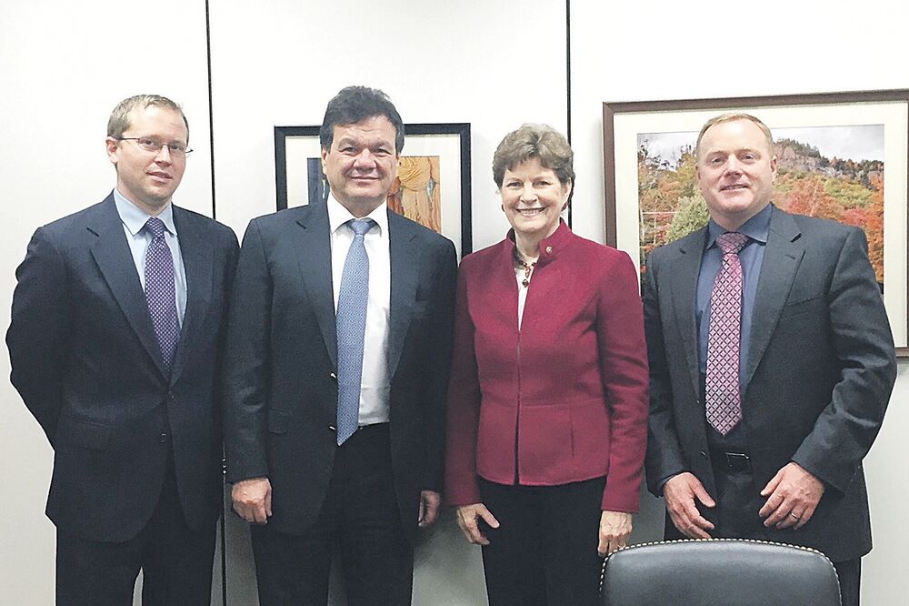 Emilfarb, Foto: STRATEX