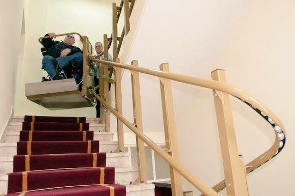 Skupština Crne Gore pristupna rampa, Foto: Marina Vujačić