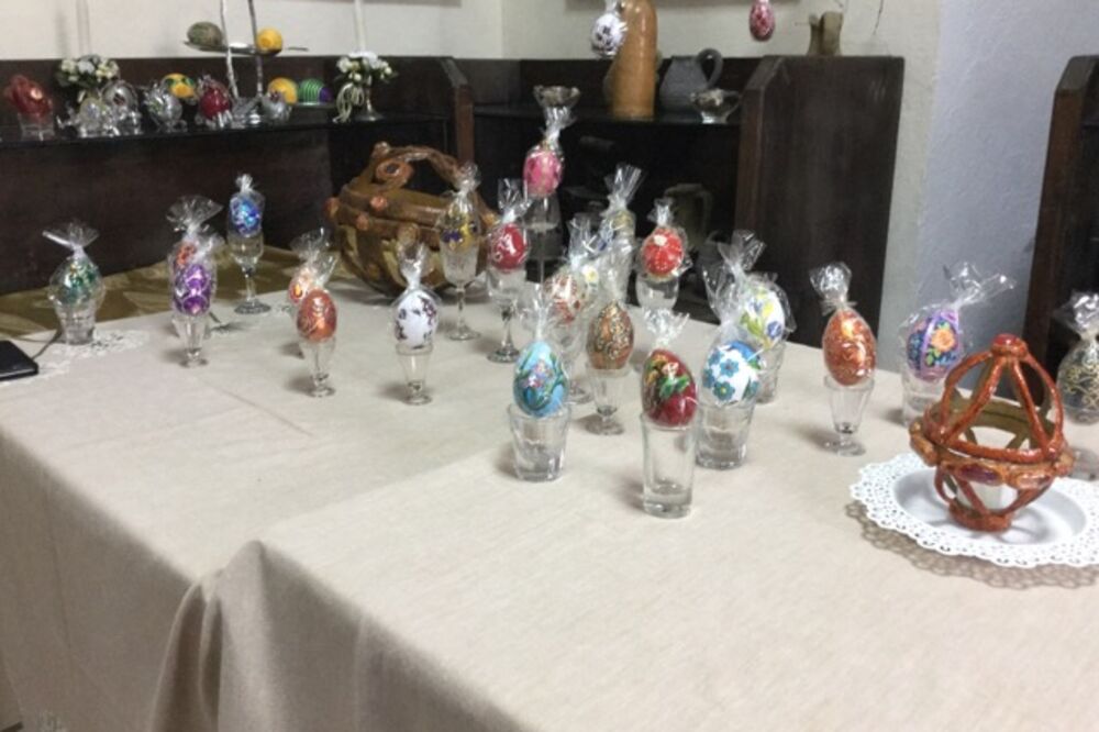 Izložba uskršnjih jaja, Tivat, Foto: Siniša Luković