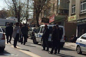 Pucnjava u Ankari, ubijeni policajac i civil