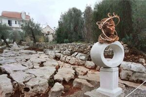 Jurij Gagarin dobija spomenik u Tivtu