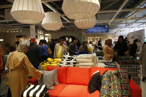 Ikea povlači lampe iz prodaje zbog opasnosti od srujnog udara