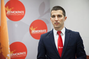 Bečić poslao opoziciji Predlog sporazuma o bojkotu izbora u Tivtu