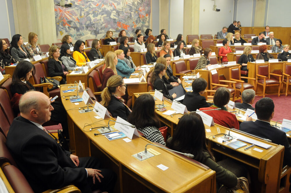 ženski parlament, Foto: Boris Pejović