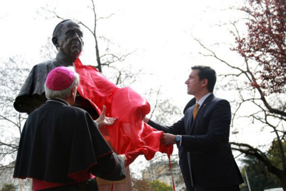 Papa Franjo, Foto: Twitter