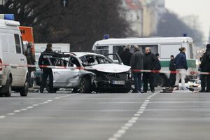 U Berlinu eksplodirao automobil, bomba vjerovatno uzrok