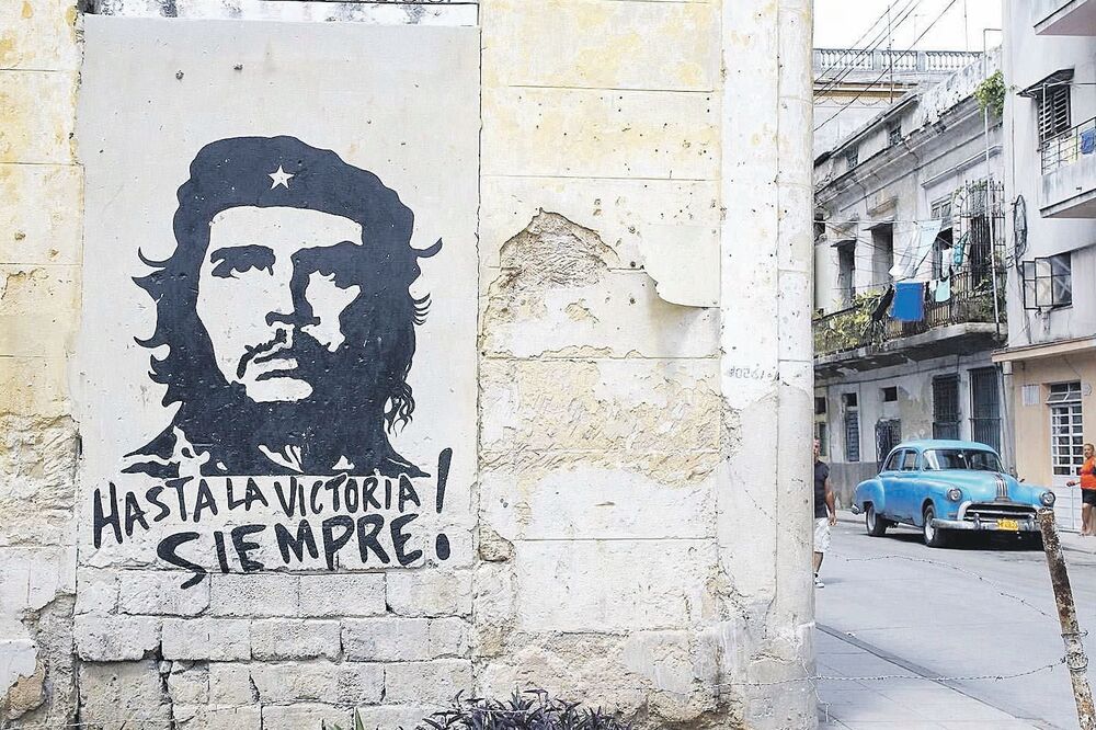 Mural Čegevara(novine)