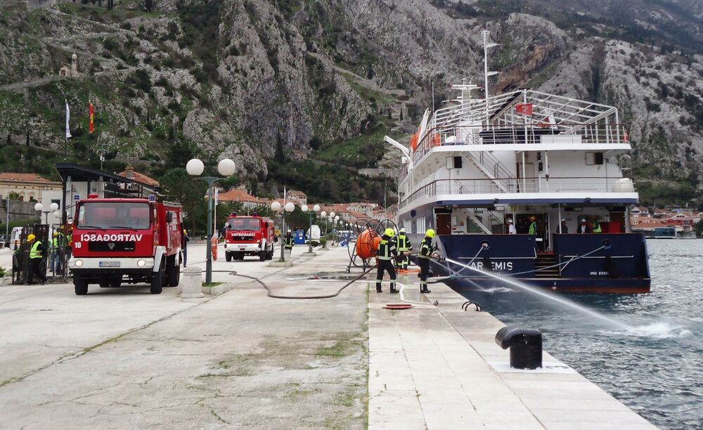 Kotor vježba požar