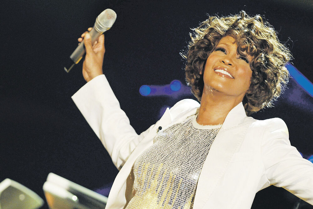 Vitni Hjuston, Foto: AFP