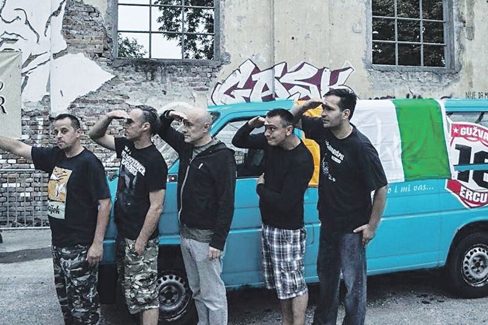 Gužva u 16-ercu, Foto: Privatna arhiva