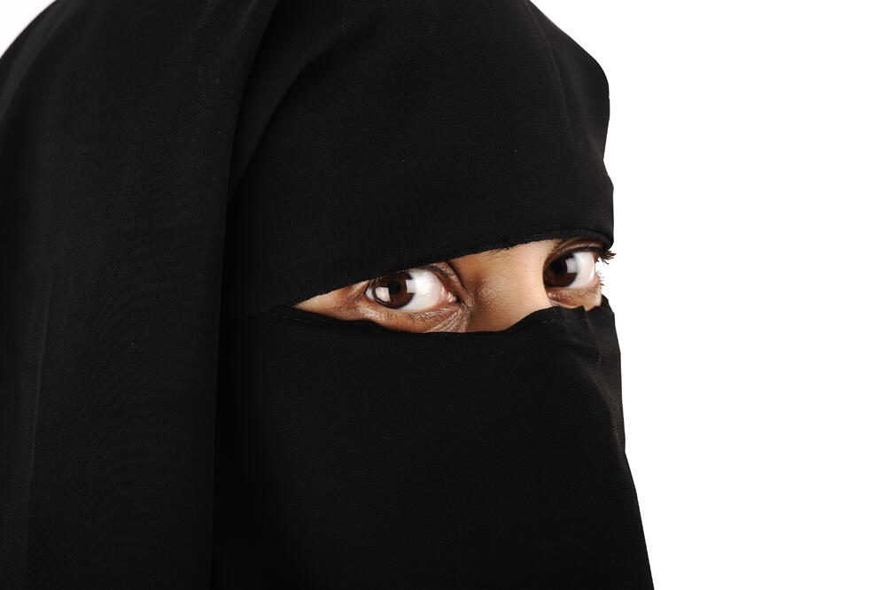 nikab, Foto: Shutterstock