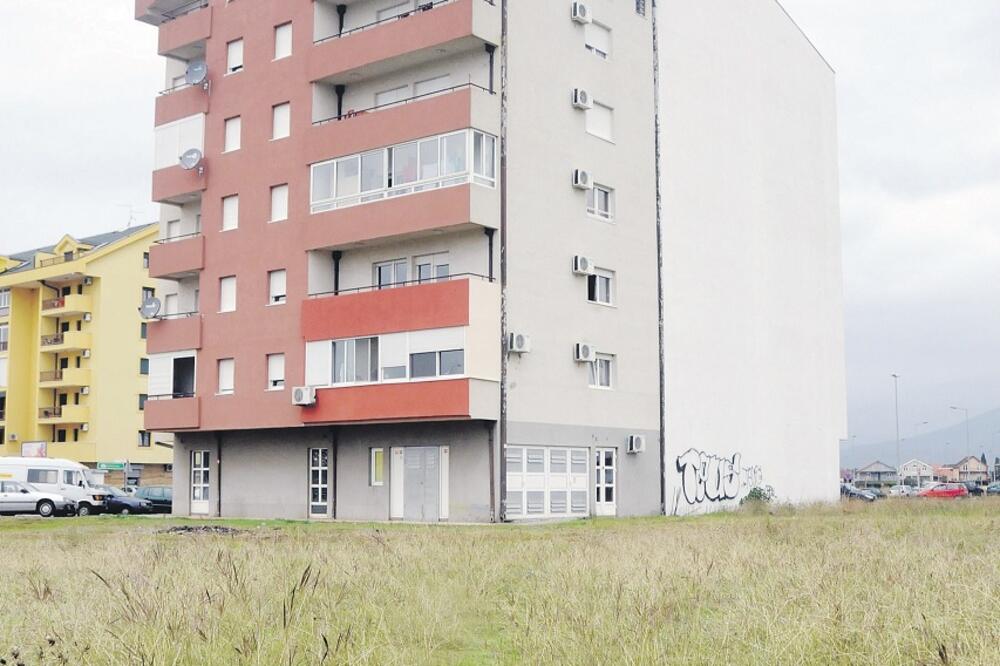 zgrada, Stari aerodrom, Foto: Luka Zeković