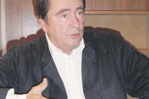 „Obično veče” Milana - Laneta Gutovića u Tuzima