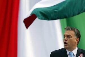 Orban: Evropa treba da zatvori granice za migrante