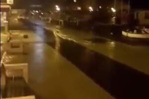 Olujni udari u HrvatskoJ: Poplavljeni djelovi Istre i Kvarnera