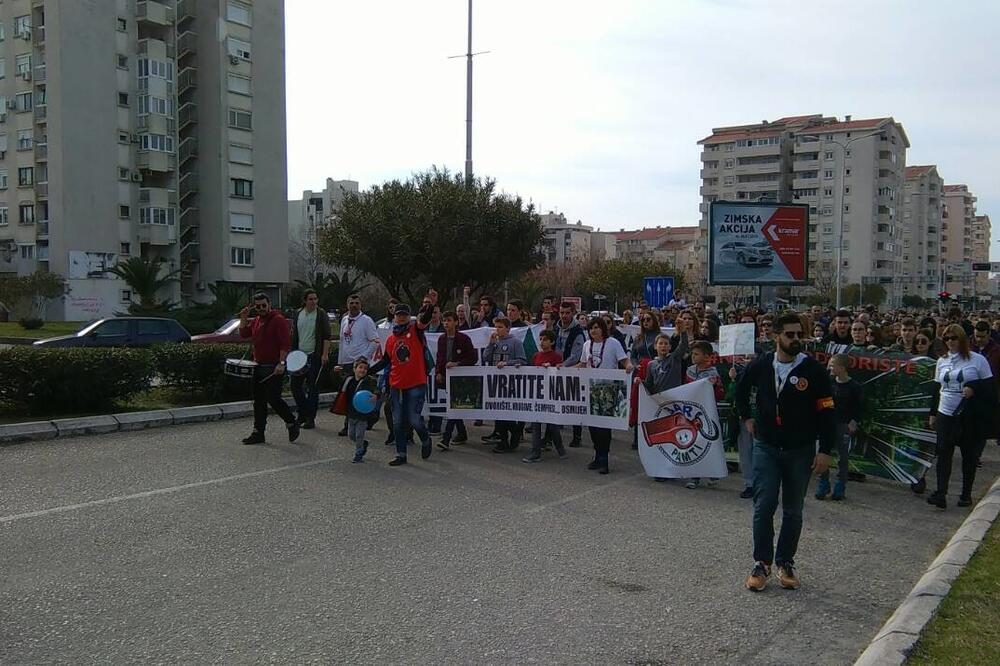 Juče u Baru, Foto: Radomir Petrić