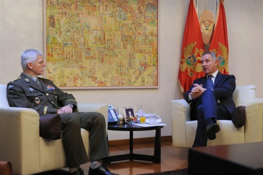 Petar Pavel, Milo Đukanović, Foto: Gov.me