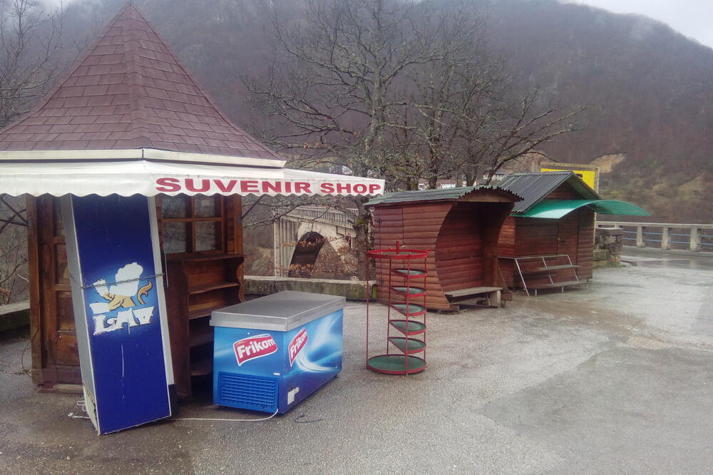 Deponija guma u NP Durmitor, Foto: Čitalac reporter