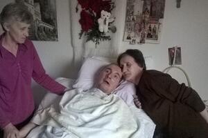 Kolašin: Sakupljaju pare za pomoć Božidaru