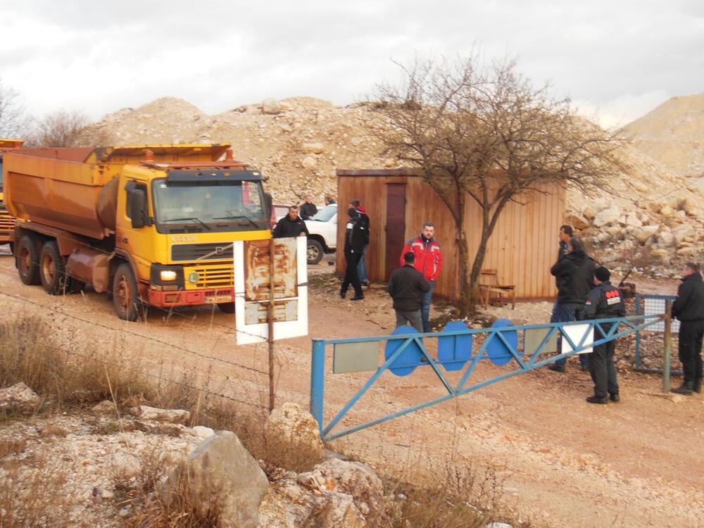 Rudnici Boksita, blokada