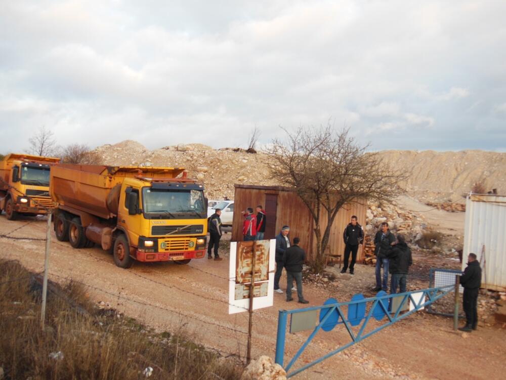 Rudnici Boksita, blokada