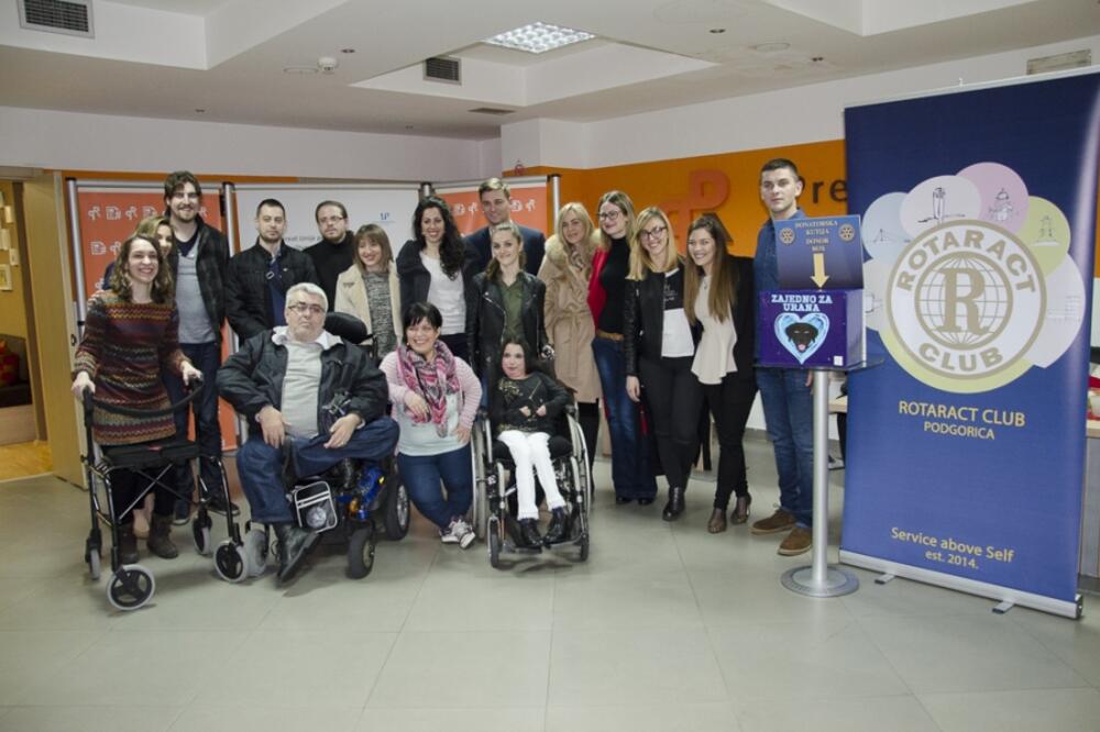 Kampanja prikupljanja novca za psa vodiča, Foto: Prcentar.me