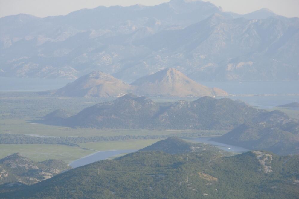 Pogled na Skadarsko jezero s Velje gore, Foto: Arhiva "Vijesti"