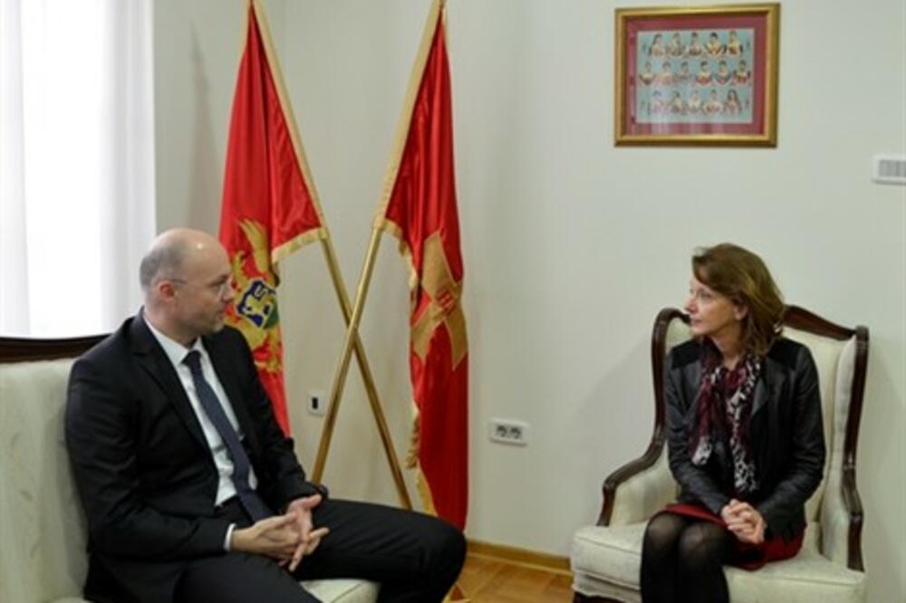 Roman Hloben, Milica Pejanović-Đurišić, Foto: Ministarstvo odbrane Crne Gore