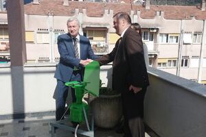 DPS i SDP još zajedno mjere polen u Tivtu