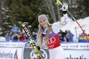 Lindzi Von primorana da završi sezonu