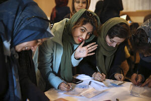 Preliminarni rezultati izbora u Iranu: "Tvrdokorni" elementi...