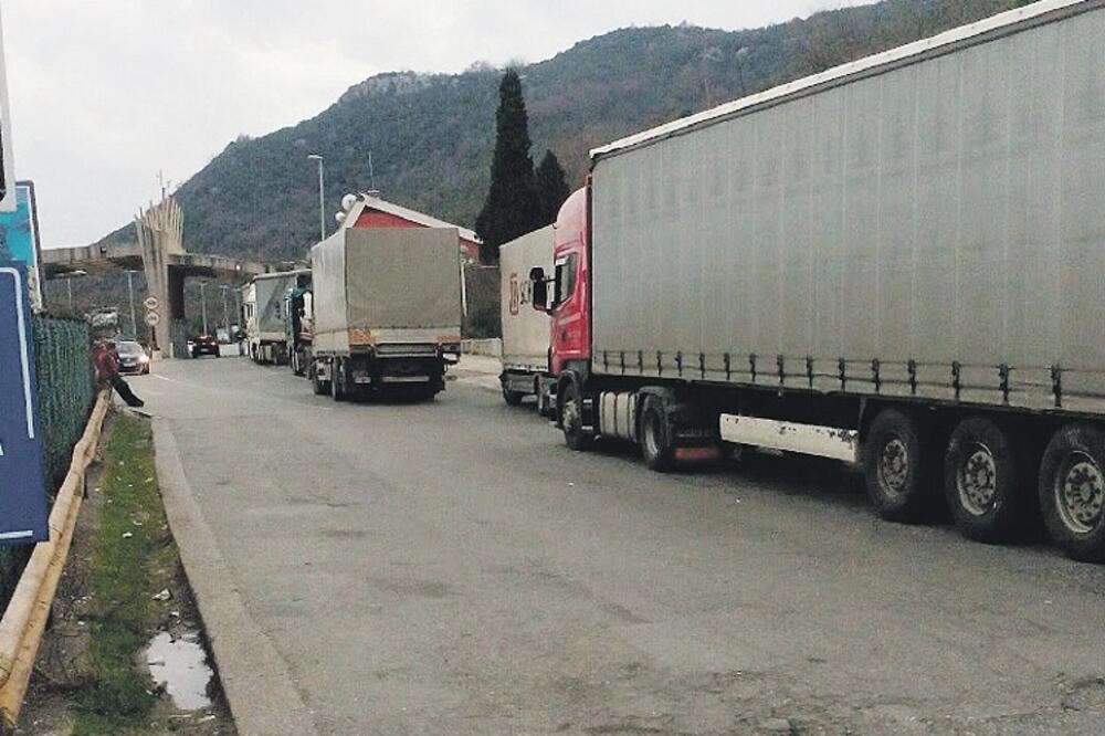 Božaj, Foto: Čitalac "Vijesti"