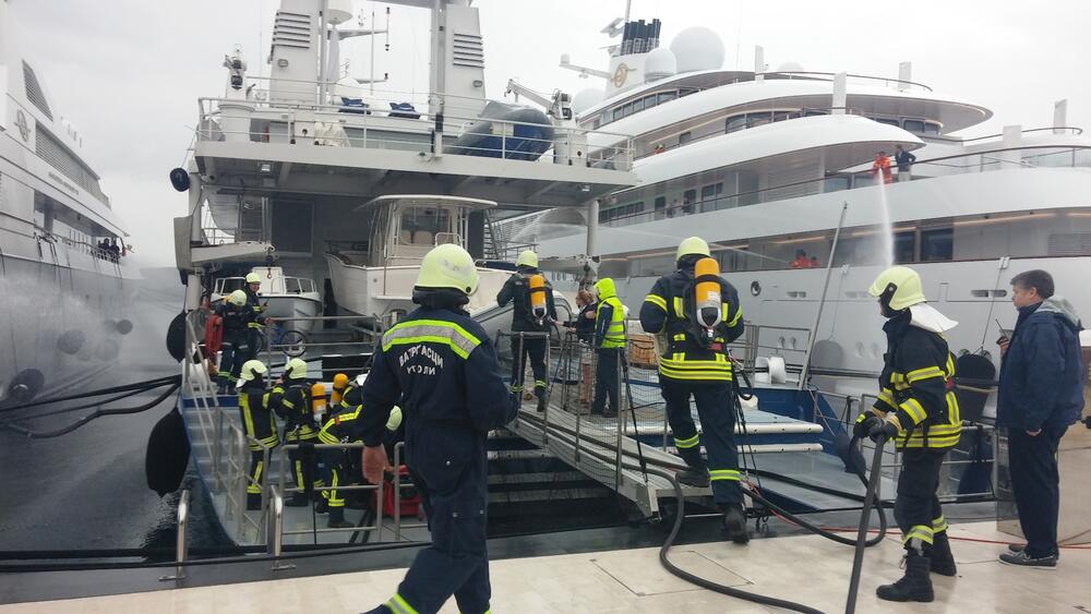 vježba, Porto Montenegro