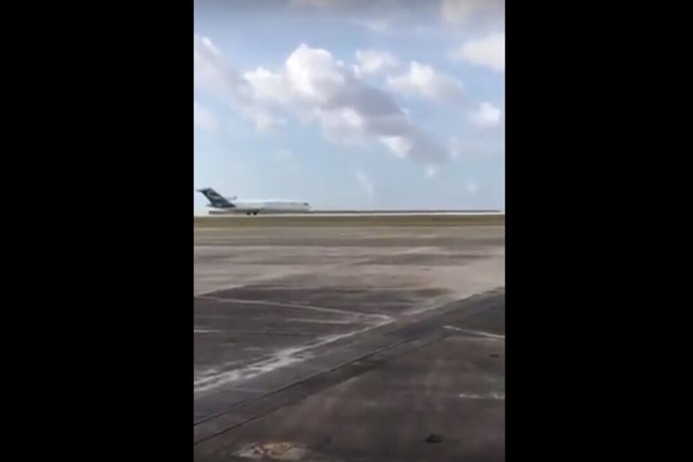 Avion, Foto: Screenshot (YouTube)