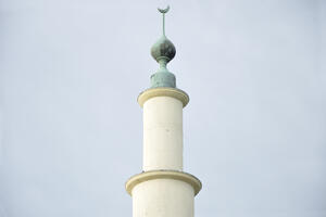 Da se zatvori džamija kod Pariza: "Ozbiljna prijetnja po...