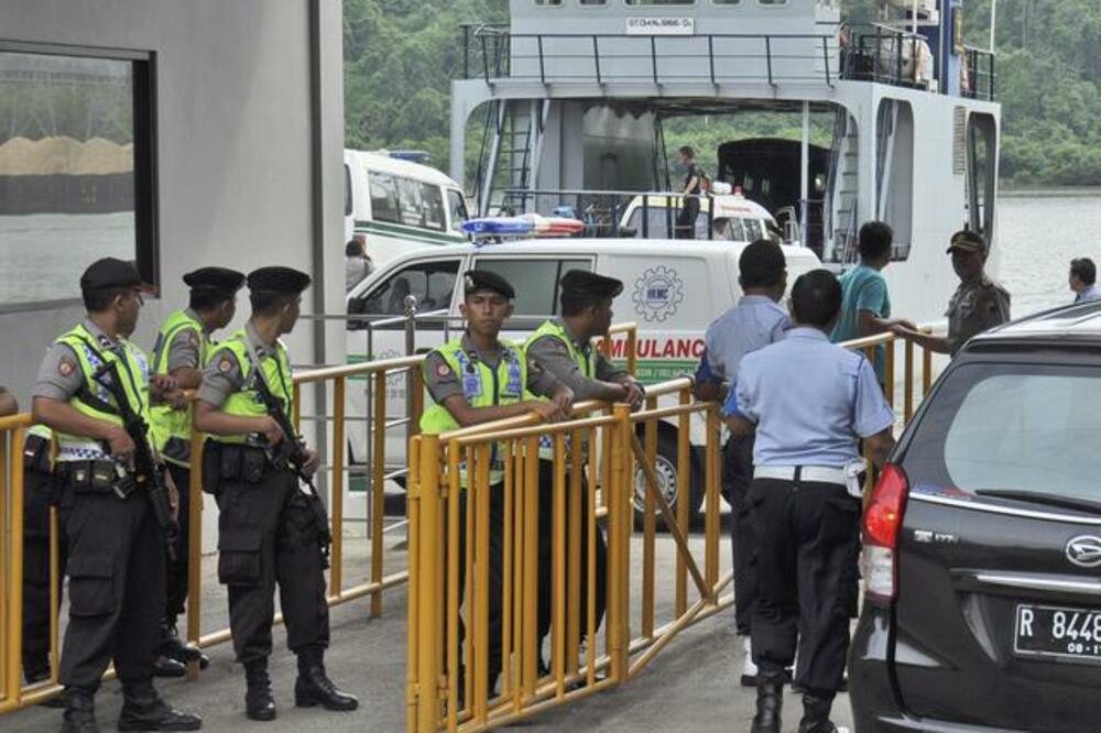 Indonezija, policija, Foto: Beta-AP