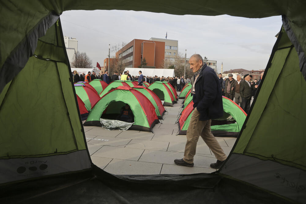 Priština protest, Foto: Beta/AP